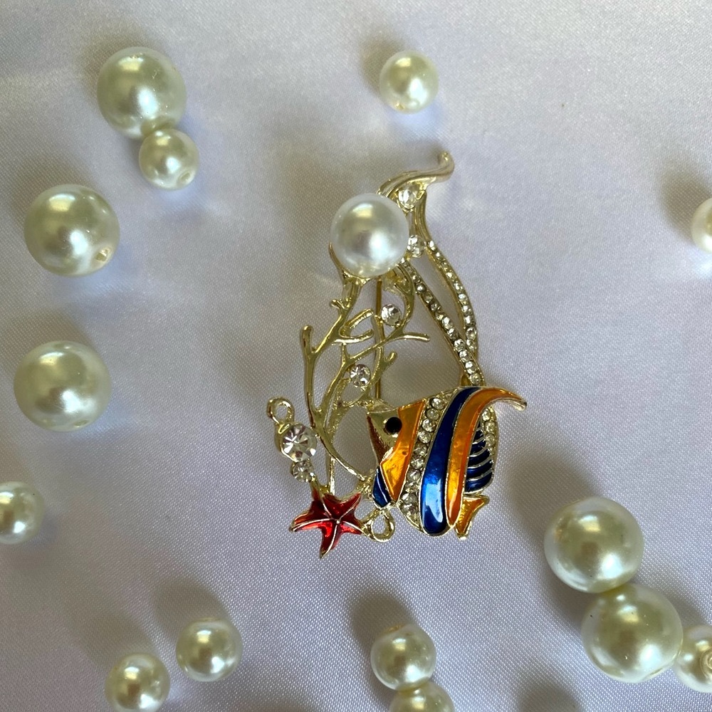 Tropical Fish Brooch – Enamel & Crystal Ocean Pin